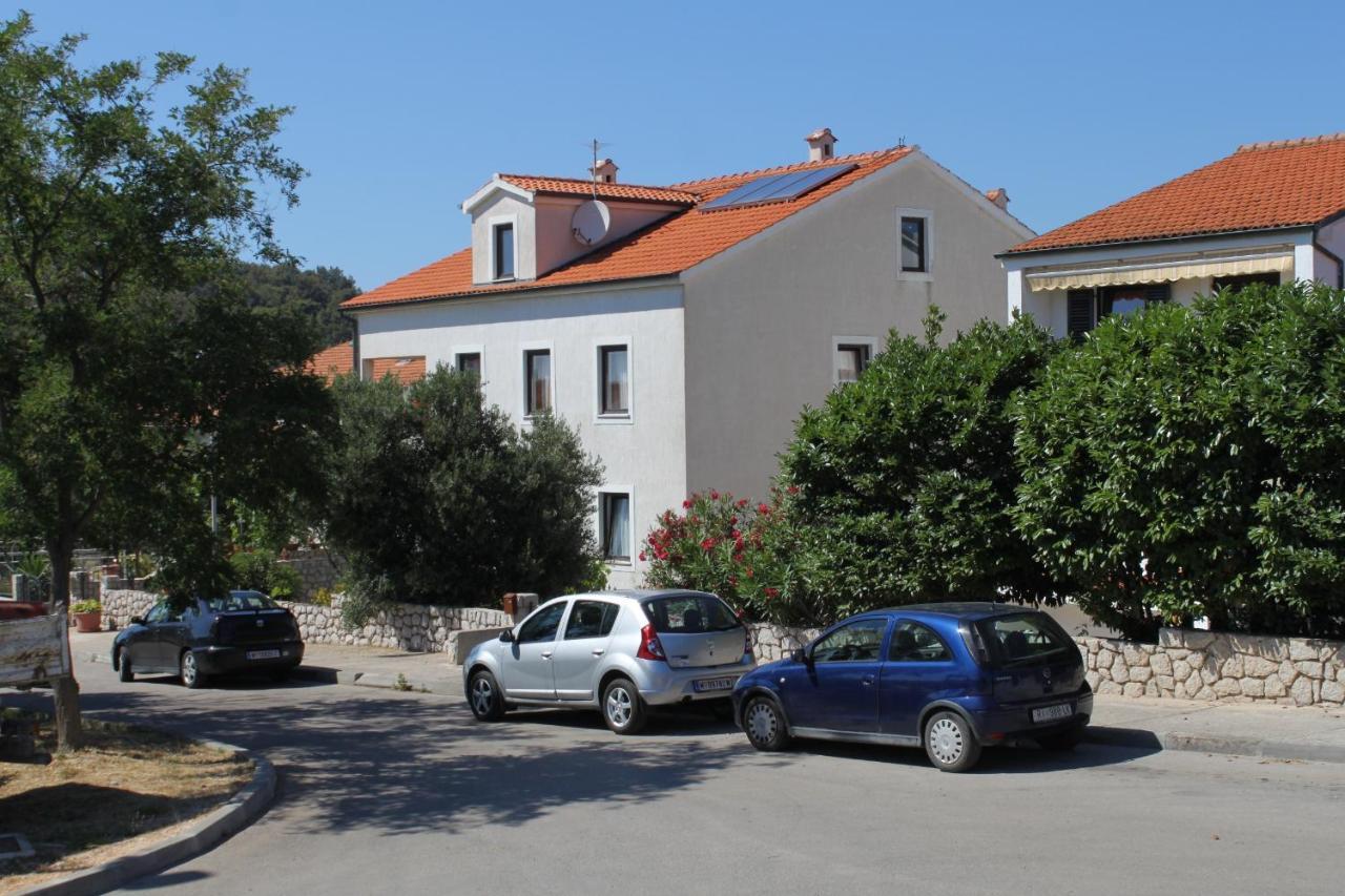 Apartments With A Parking Space Mali Lošinj Exteriör bild